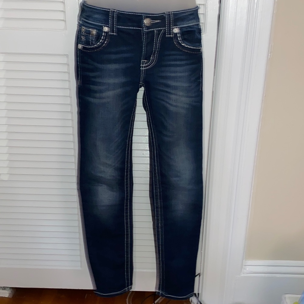 Miss Me Signature Rise Stretchy Skinny Jeans